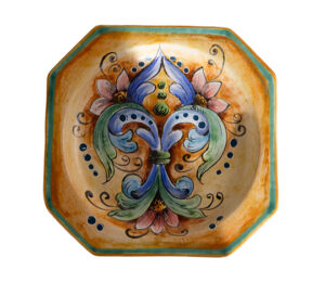 #24 Garlands Plate